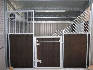 Stables and equestrian buildings - Photo Gallery